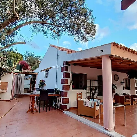 La Casa De La Pradera Frühstückspension