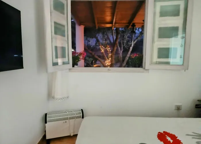 לינה וארוחת בוקר La Casa De La Pradera Santa Lucia