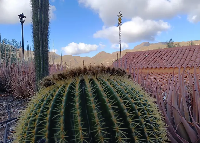 La Casa De La Pradera * Santa Lucia